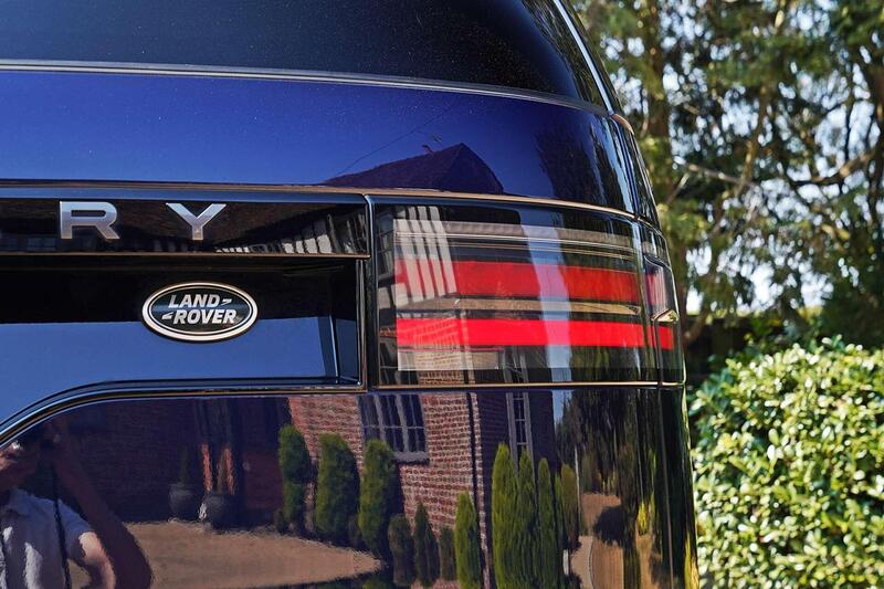 Land Rover Discovery 3 view 7