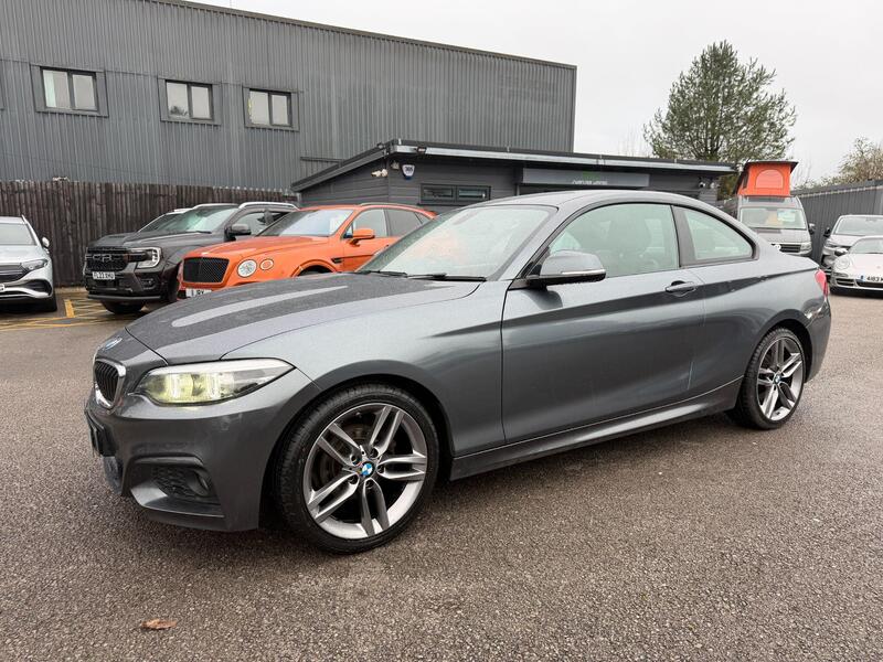 BMW 2 Series view 4