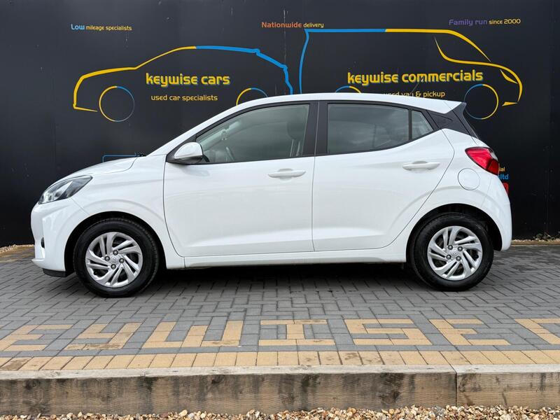 Hyundai I10 view 2