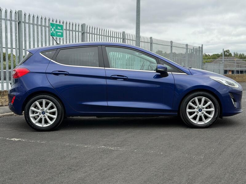 Ford Fiesta view 2