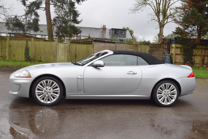 Jaguar XK view 7