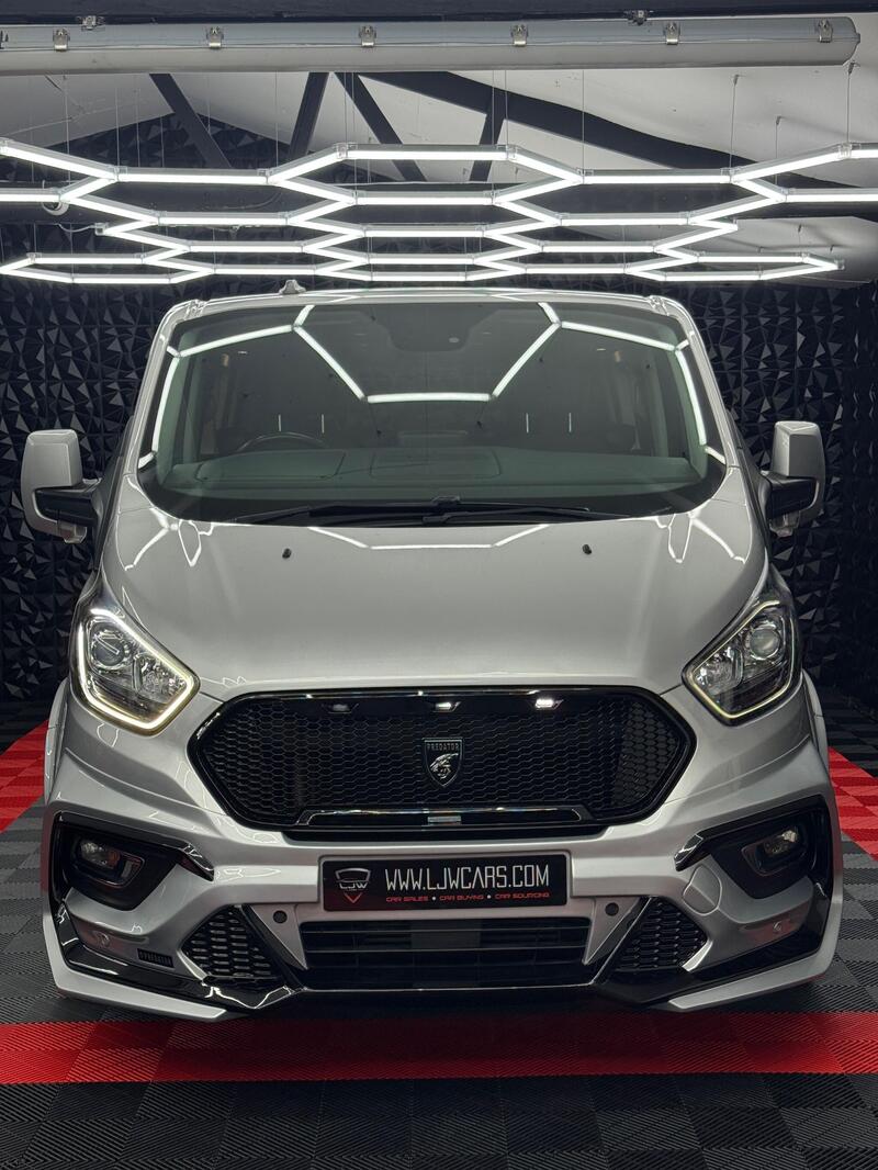 2020 Ford Tourneo Custom - exterior