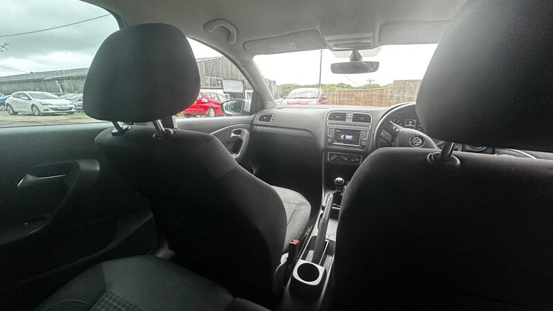 2017 Volkswagen Polo — photo 7