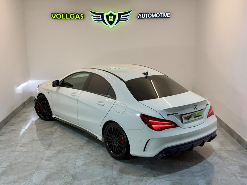 Mercedes-Benz Mercedes-Benz CLA view 4