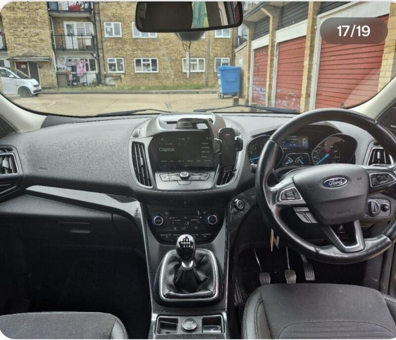 Ford Kuga view 5