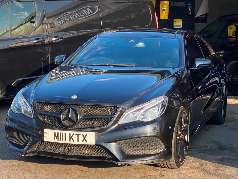 Mercedes-Benz E Class view 3