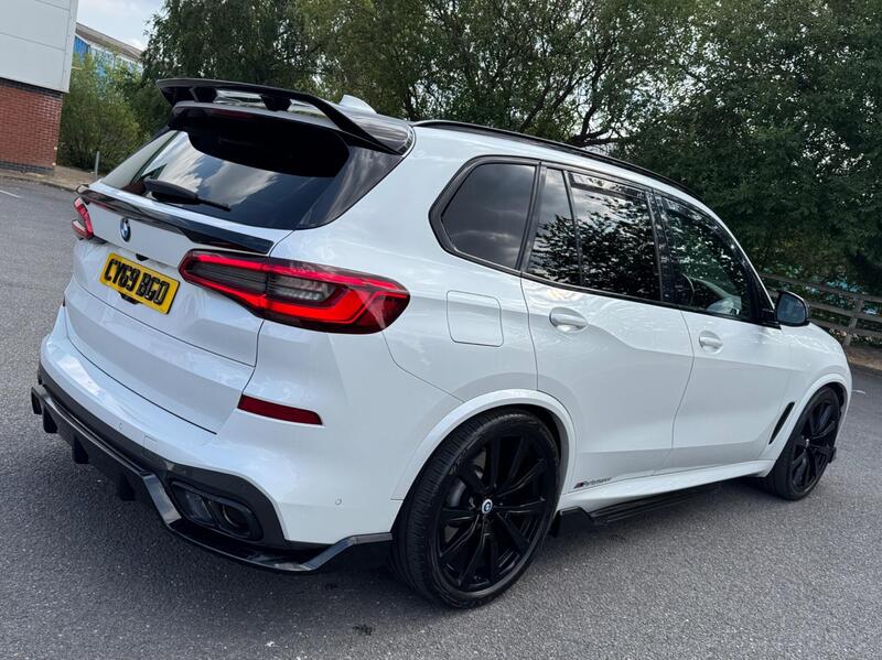 BMW X5 view 6