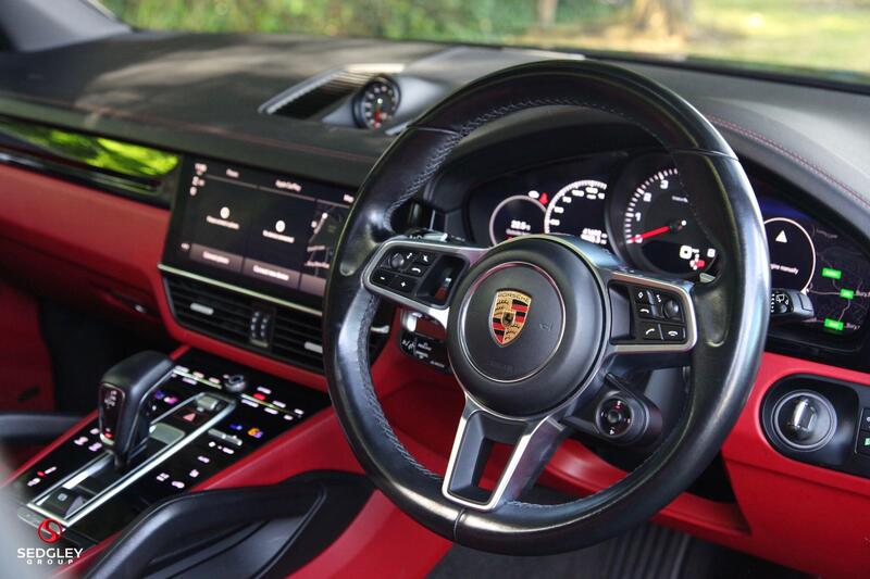 Porsche Cayenne view 7