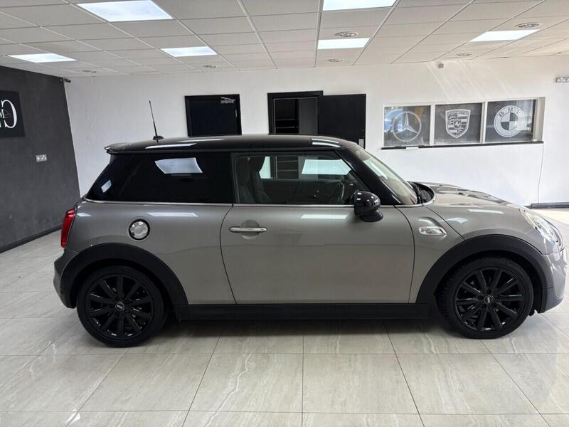 Mini Hatch view 2
