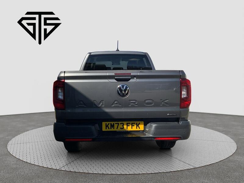 Volkswagen Amarok view 4