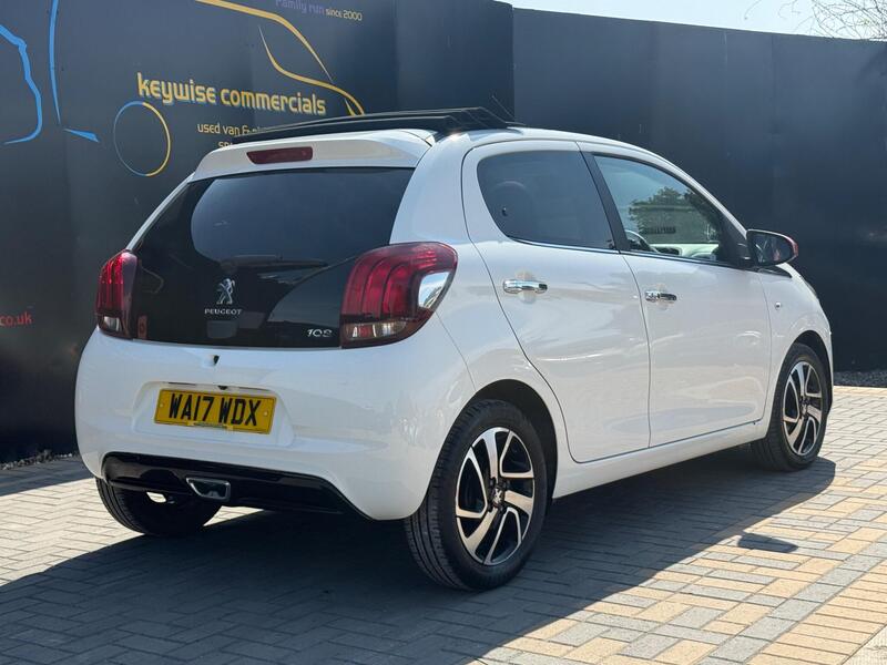 Peugeot 108 view 5