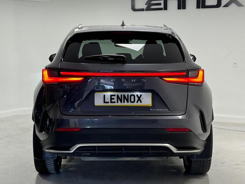 Lexus NX view 4