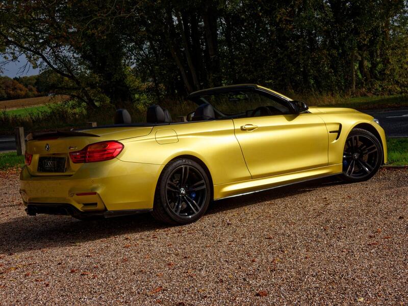 BMW M4 view 10