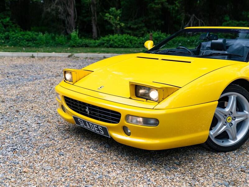 Ferrari F355 view 7