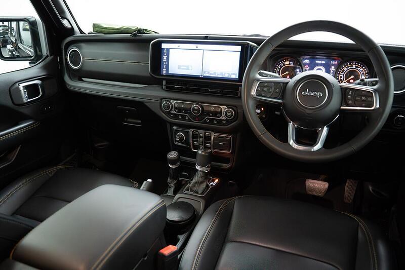 Jeep Wrangler view 6