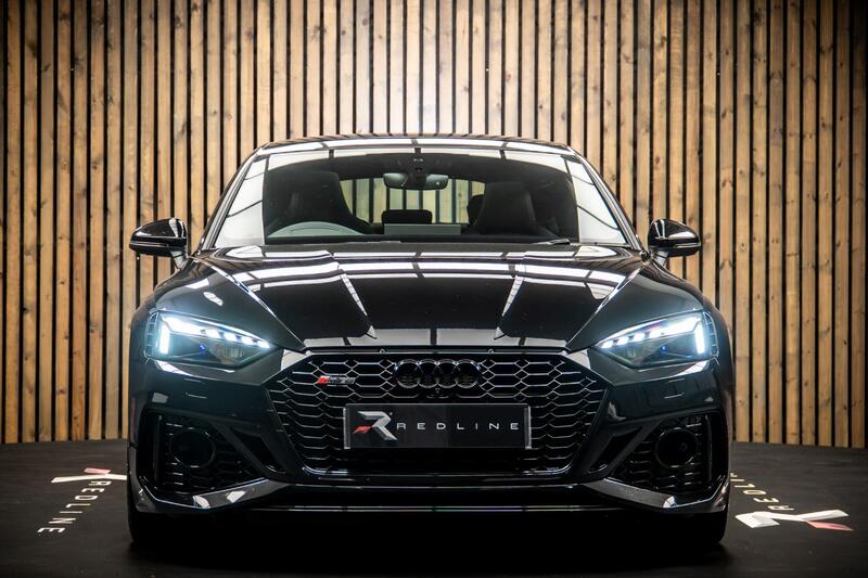 Audi RS5 view 5