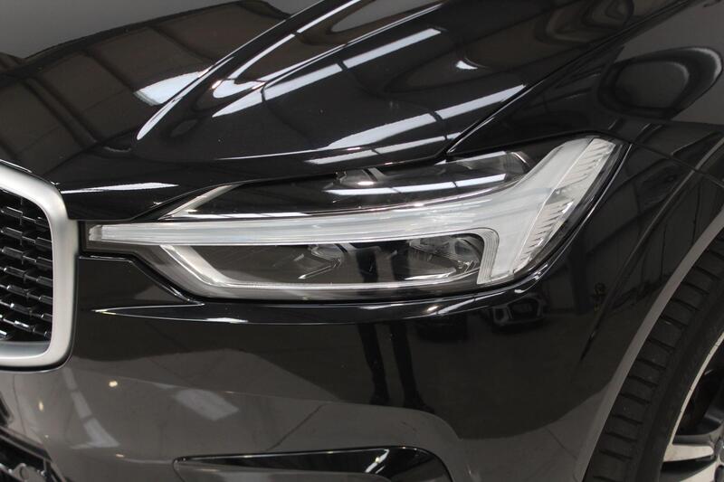2018 Volvo XC60 in Black — image 9 of 74