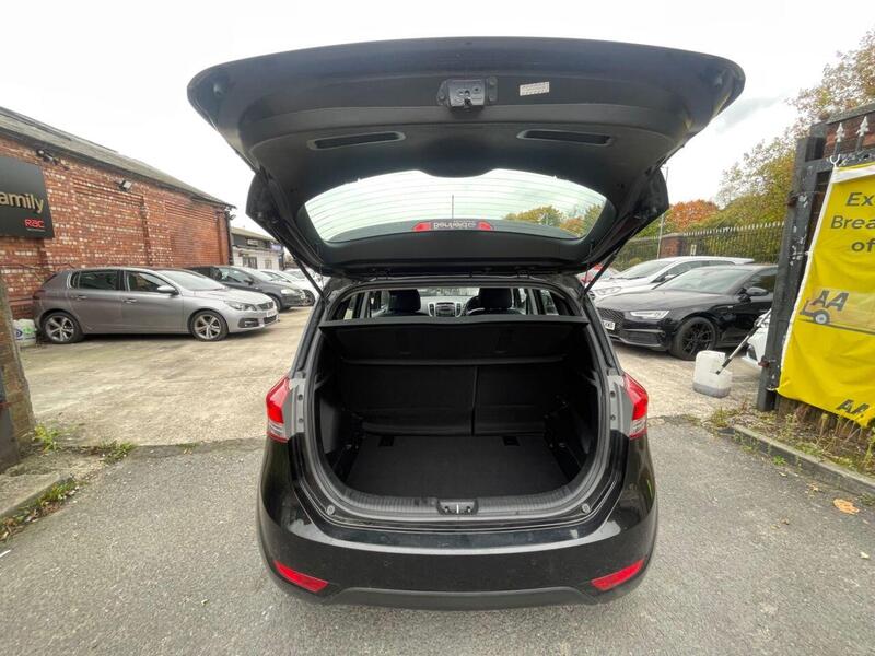 Hyundai Ix20 view 16