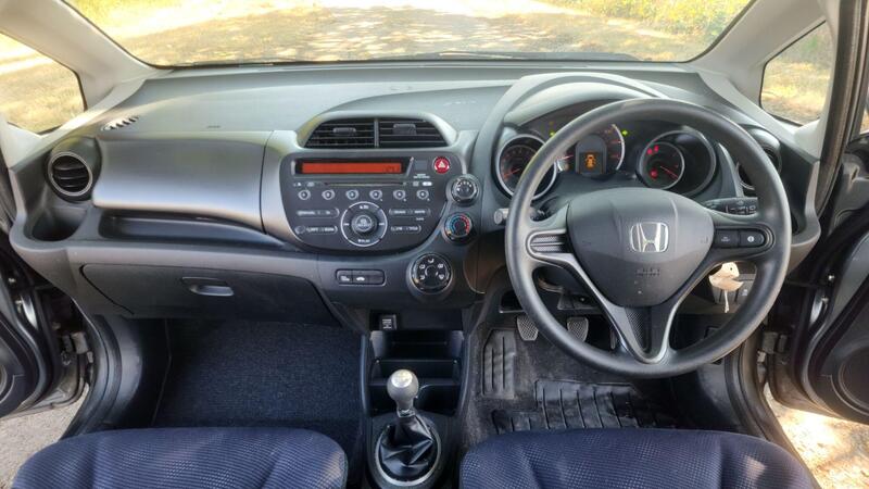 2013 Honda Jazz — photo 18