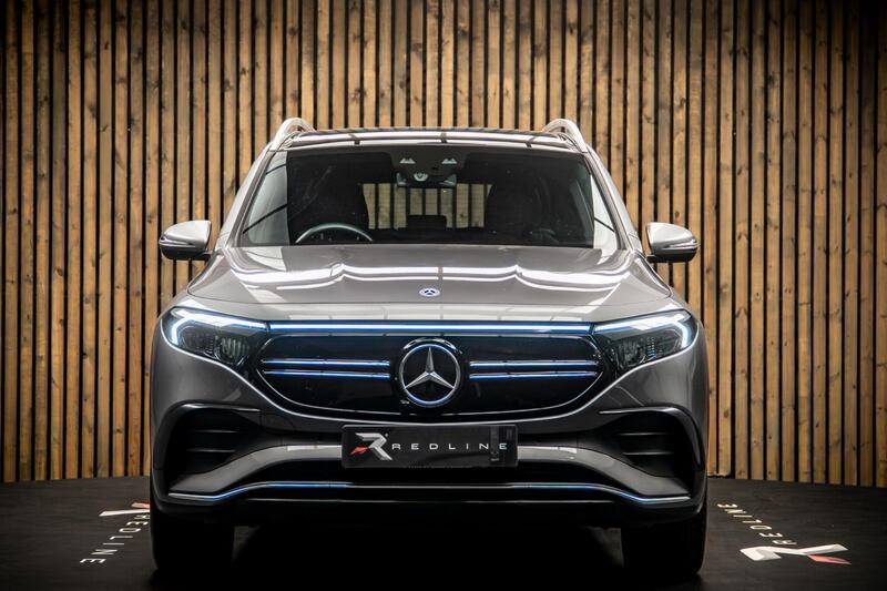 Mercedes-Benz 300 view 5
