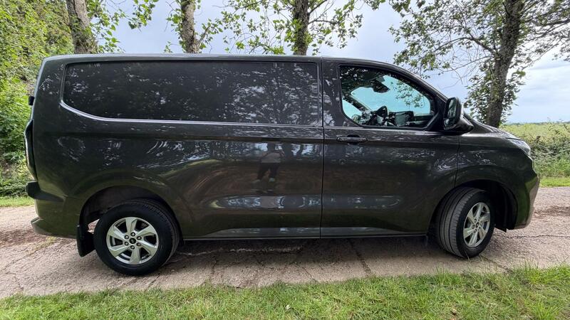 2024 Ford Transit Custom — photo 7