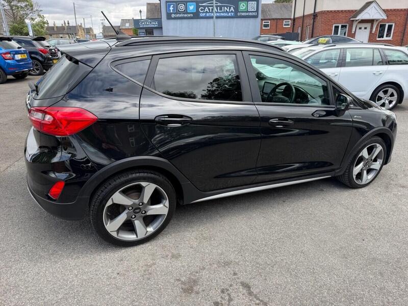 Ford Fiesta view 6