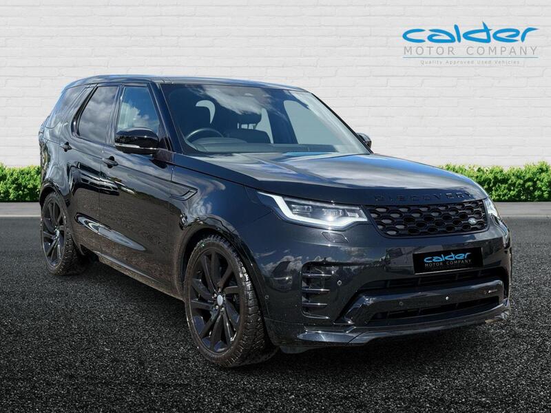 Land Rover Discovery view 3