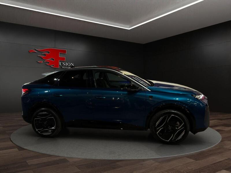 Peugeot 3008 view 7