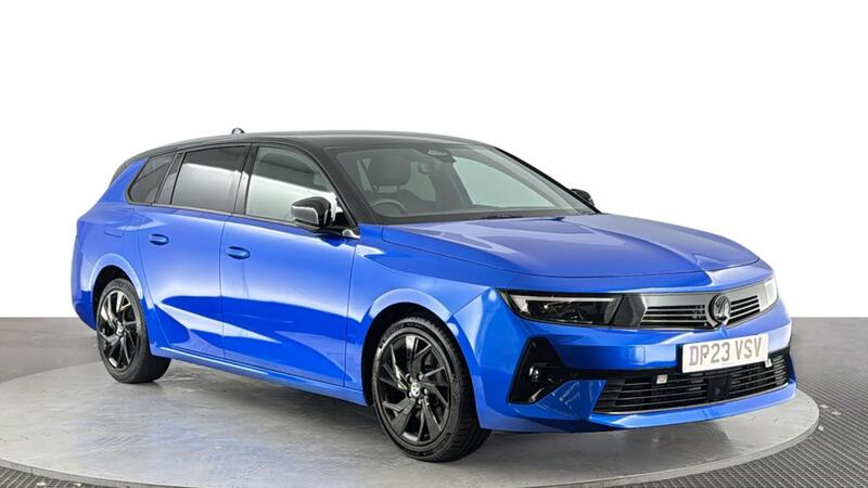 Vauxhall Astra view 2