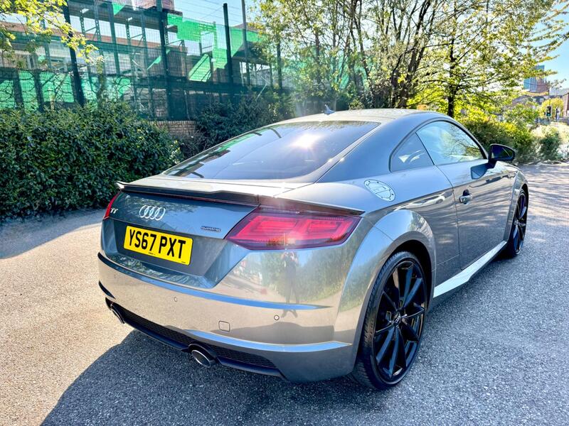 Audi Audi TT view 7