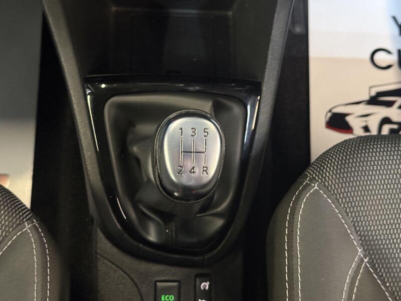 Renault Clio view 27