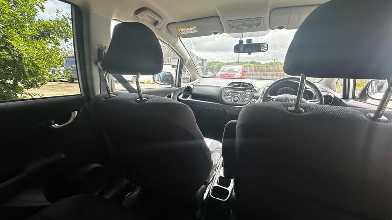2015 Honda Jazz — photo 10