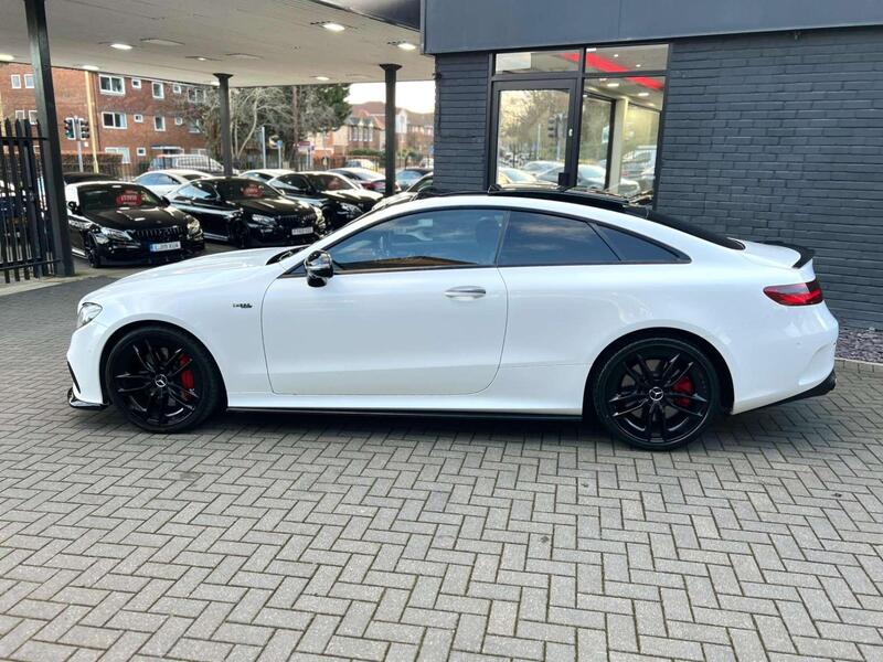 Mercedes-Benz E-Class view 10