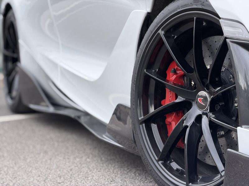 Mclaren 720s view 4