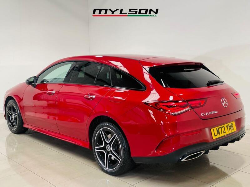 Mercedes-Benz Mercedes-Benz CLA view 4