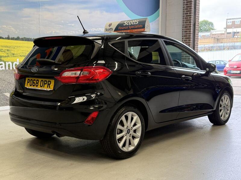 Ford Fiesta view 7