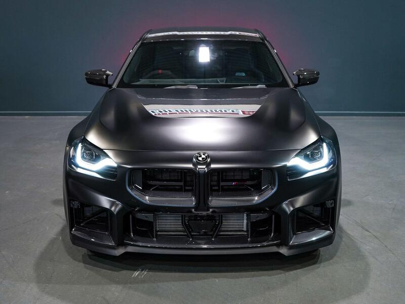 BMW M2 view 2