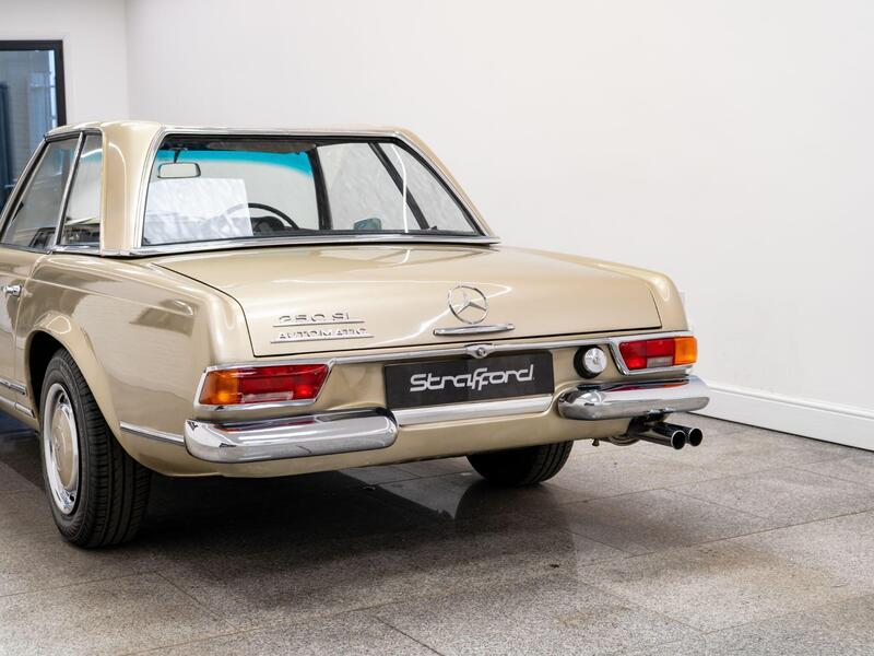 Mercedes-Benz 250 SL view 6