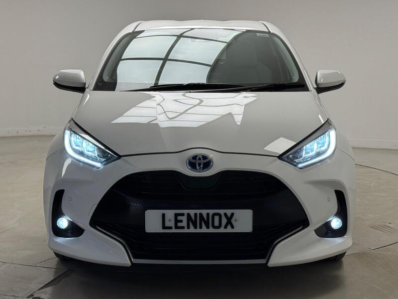 Toyota Yaris view 2