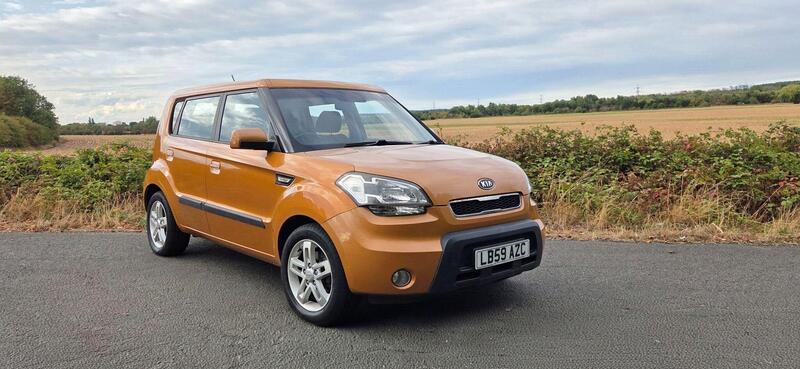 2009 Kia Soul in Orange for sale