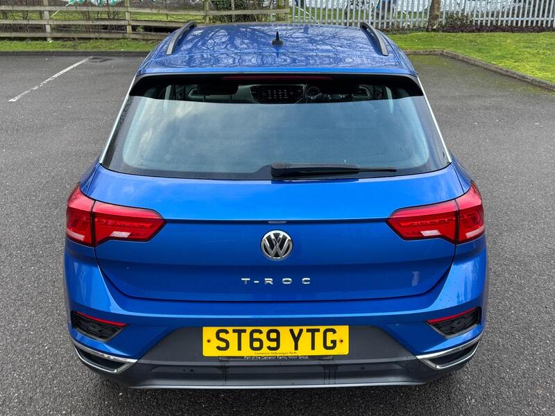 Volkswagen T Roc view 6