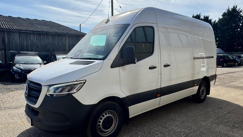 2026 Mercedes-Benz Sprinter — photo 3