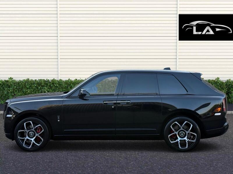 Rolls-Royce Cullinan view 3