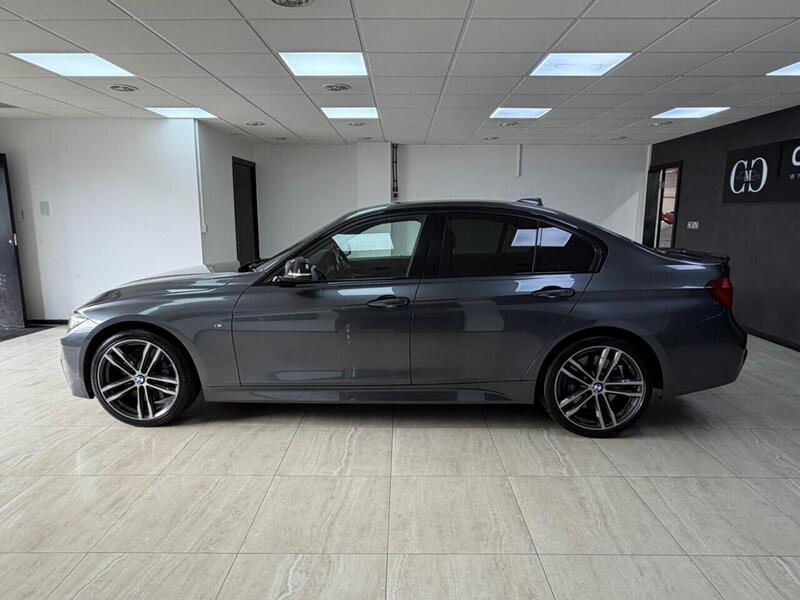 BMW 3 Series view 6