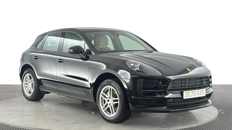 Porsche Macan view 2