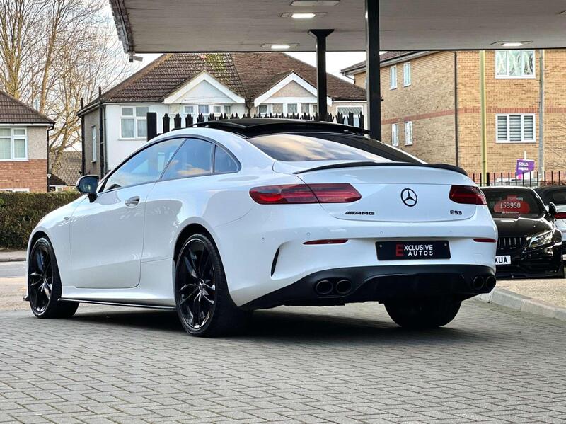 Mercedes-Benz E-Class view 7