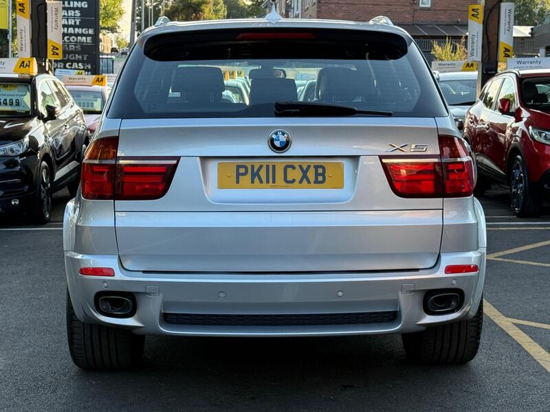 BMW X5 view 6