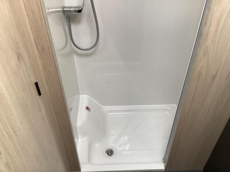 Auto-Trail F-Line F67 — image 30