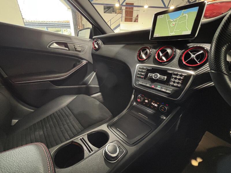 E056ac1f7cde455a86b9a3a76fa27f7d