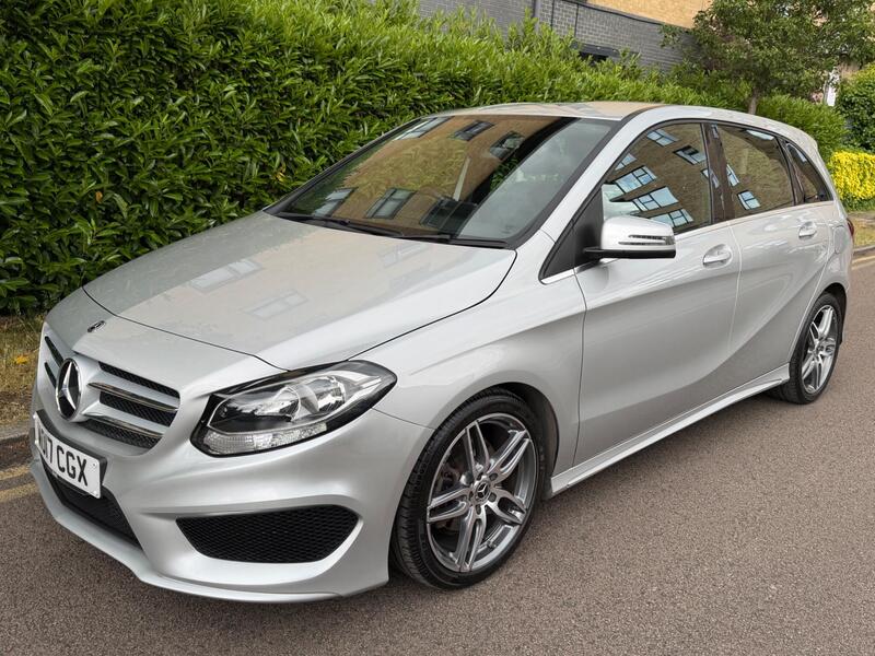 Mercedes-Benz B Class view 3